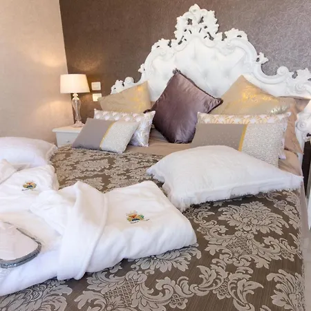 Hotel Cervia ホテル チェルヴィア