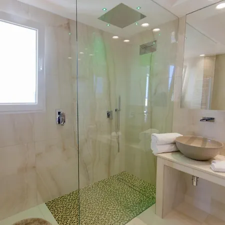 ホテル Hotel Cervia 3*