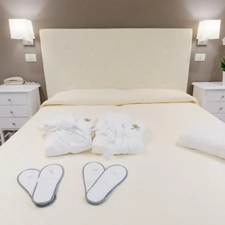 ホテル Hotel Cervia チェルヴィア