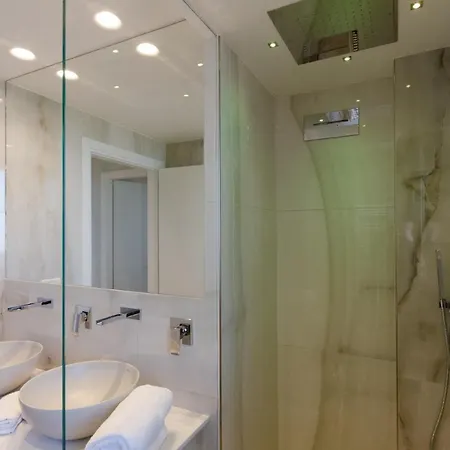 Hotel Cervia 3* チェルヴィア